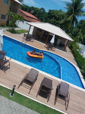 Guarajuba! Lindo, completo e excelente localização